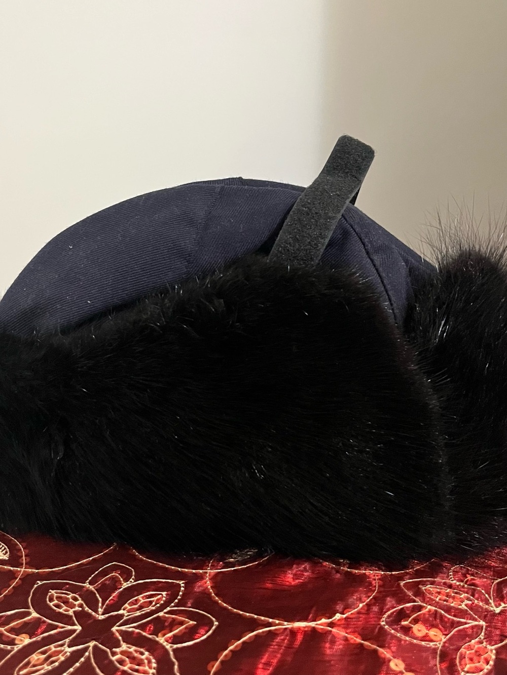 Womens Black Faux Fur Trim Hat - Unbranded